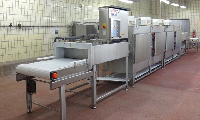 Microwave Technology Application in Thawing